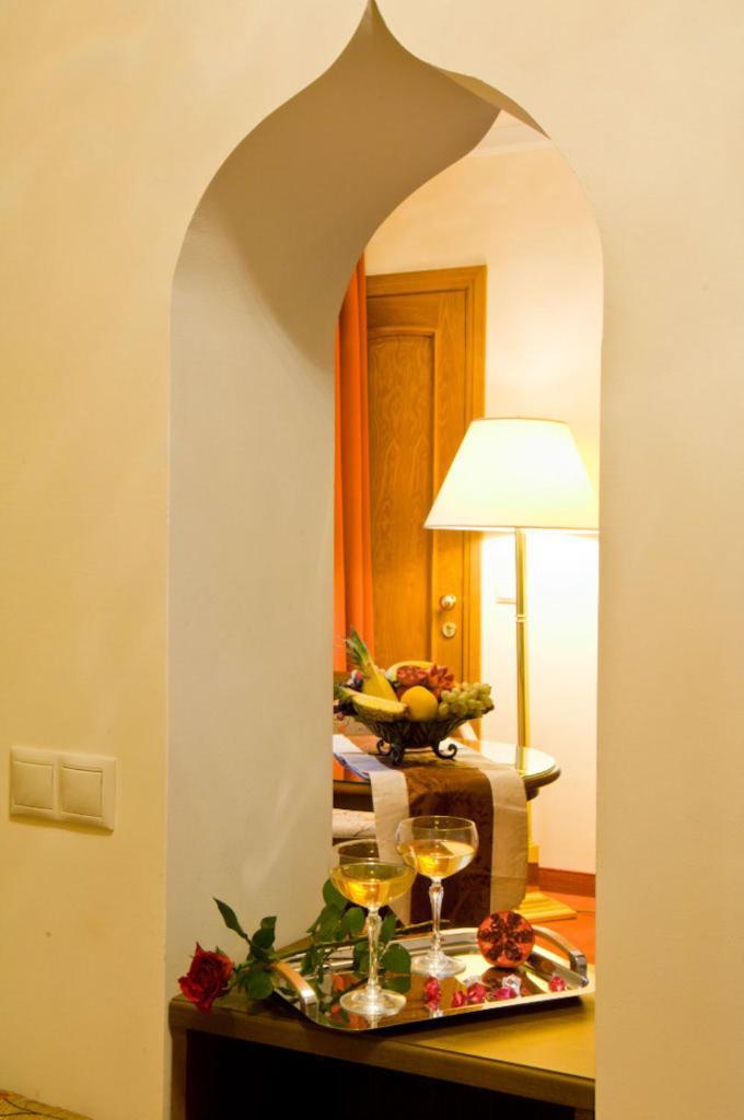 Amira Boutique Hotel Heviz Wellness & Spa Экстерьер фото