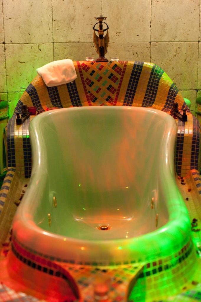 Amira Boutique Hotel Heviz Wellness & Spa Экстерьер фото