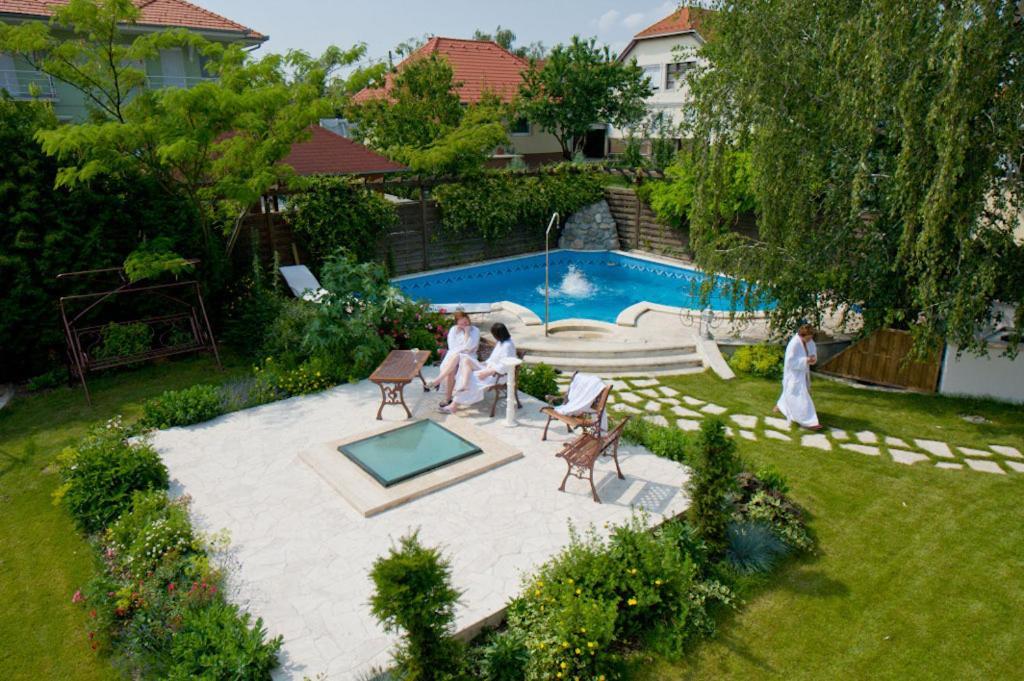 Amira Boutique Hotel Heviz Wellness & Spa Экстерьер фото